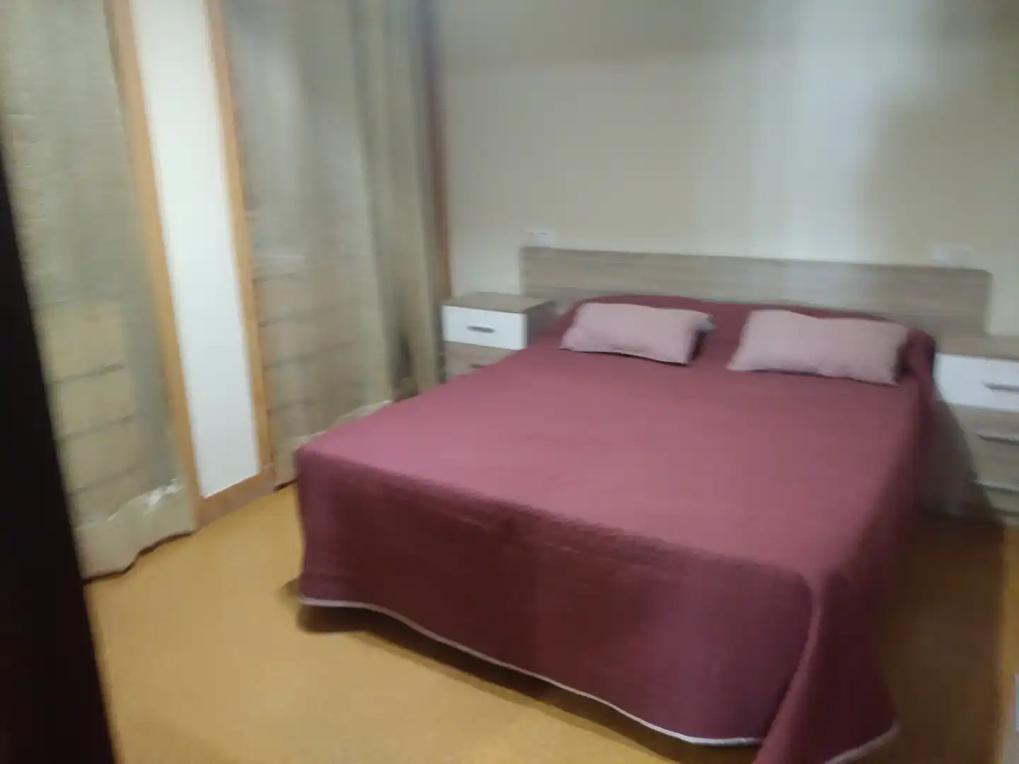 Bedroom of Flat for rent in Pontevedra Capital   with Heating, Parquet flooring and Furnished