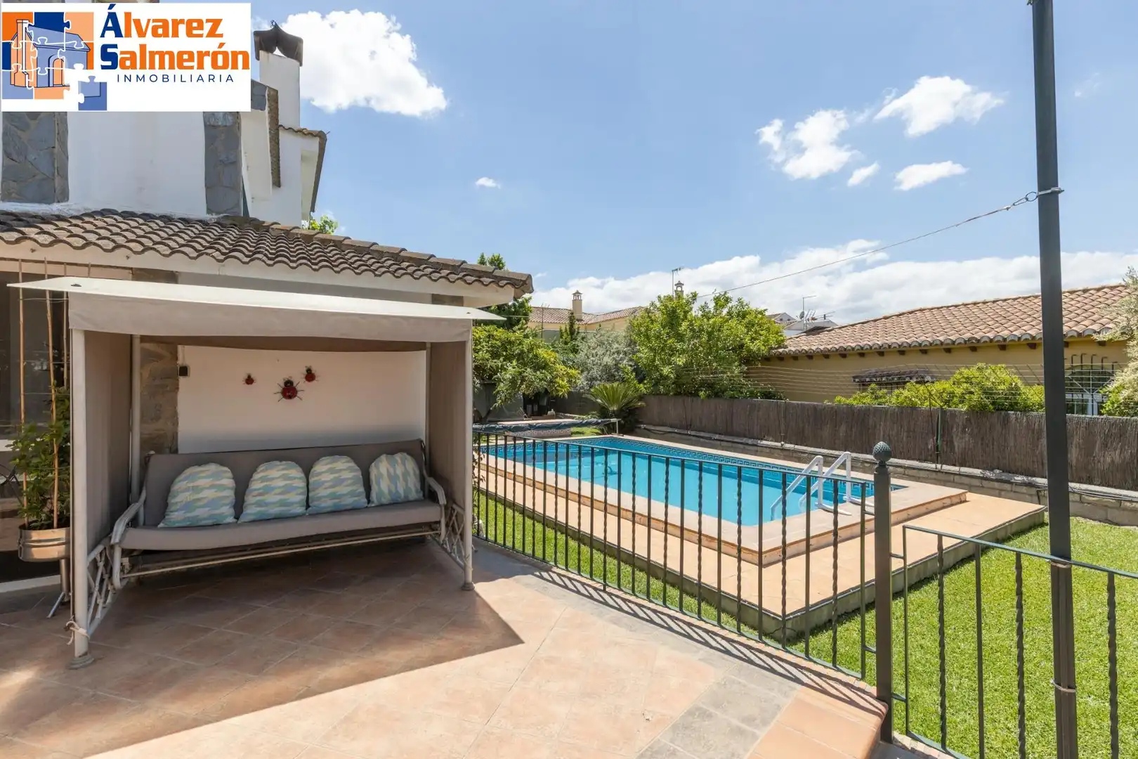 Villa mit Terrasse zum Verkauf in Calle Calle Borgoña, imagen 39