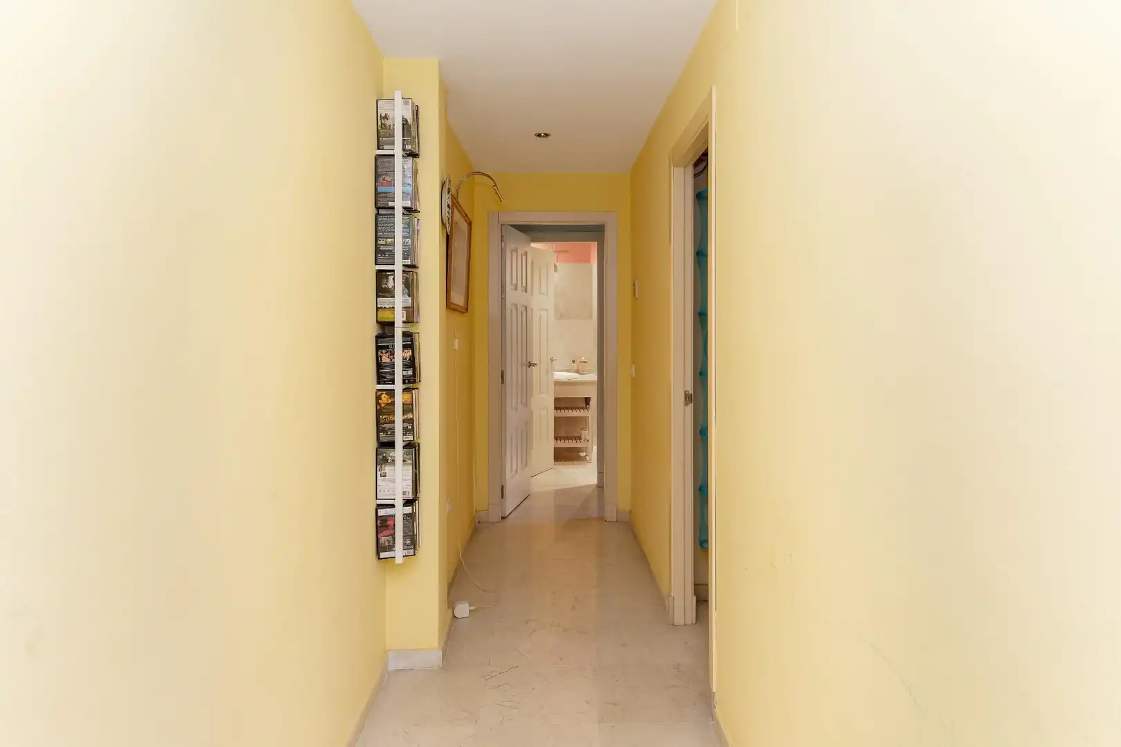 Duplexes for sale in Brenes  with Air Conditioner, Terrace and Balcony