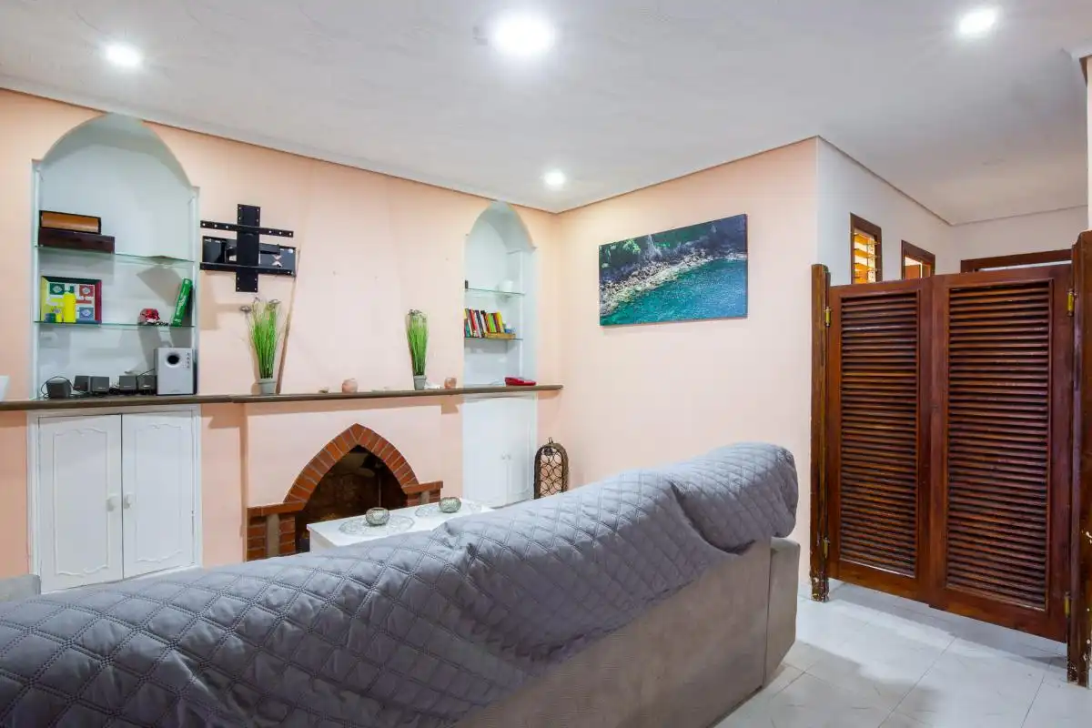 Sala d'estar de Planta baixa en venda en Sagunto / Sagunt amb Calefacció, Terrassa i Traster
