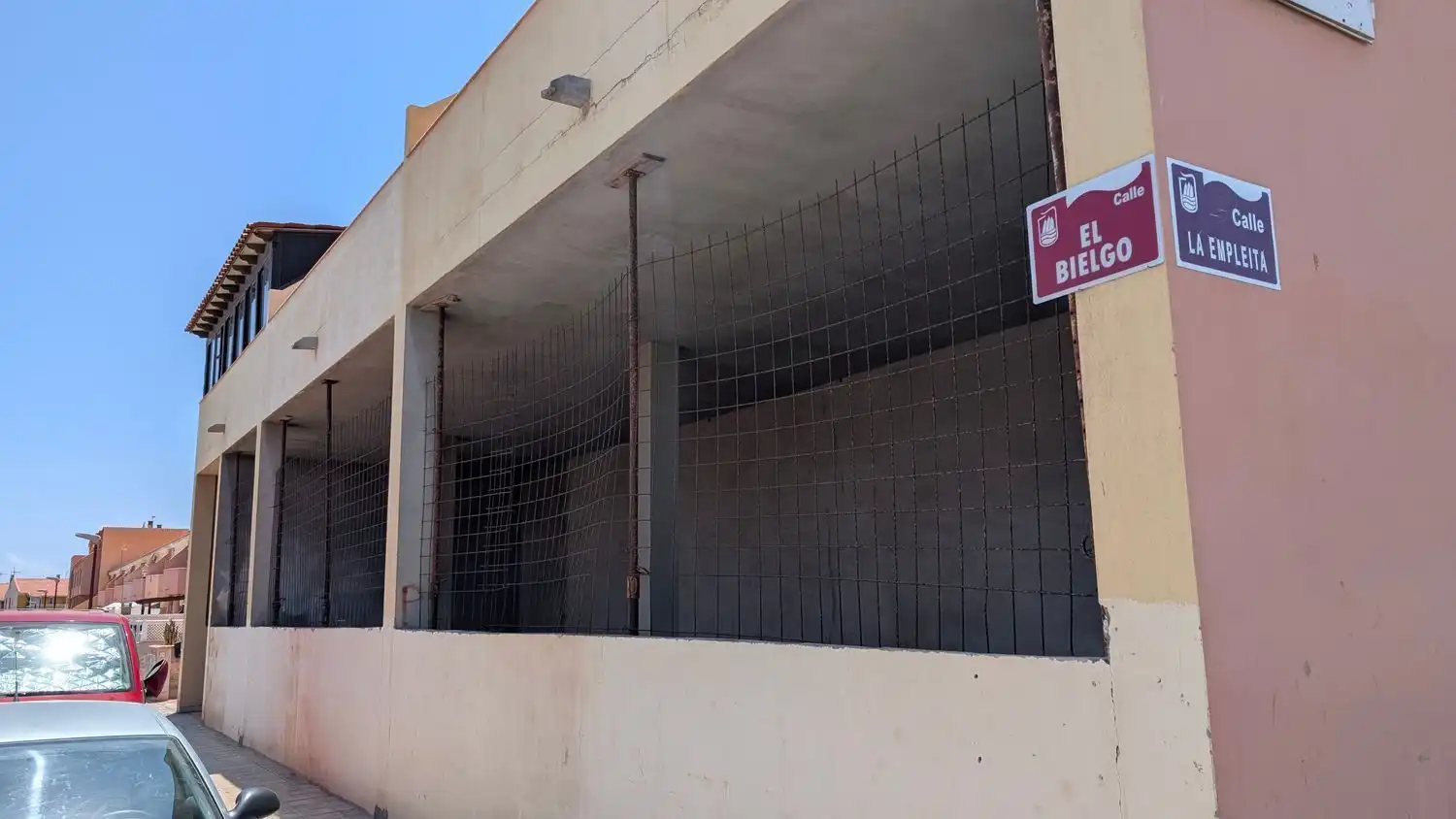 Vista exterior de Local en venta en Puerto del Rosario