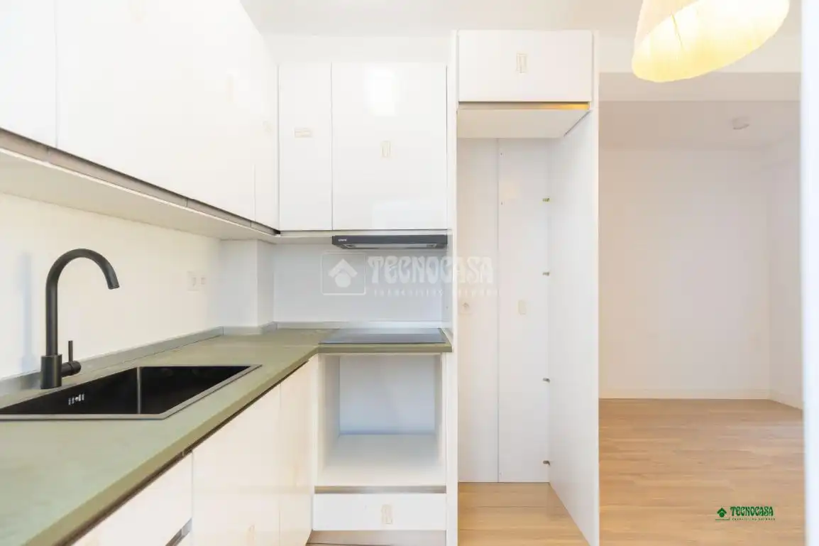 Cocina de Piso en venta en Almería