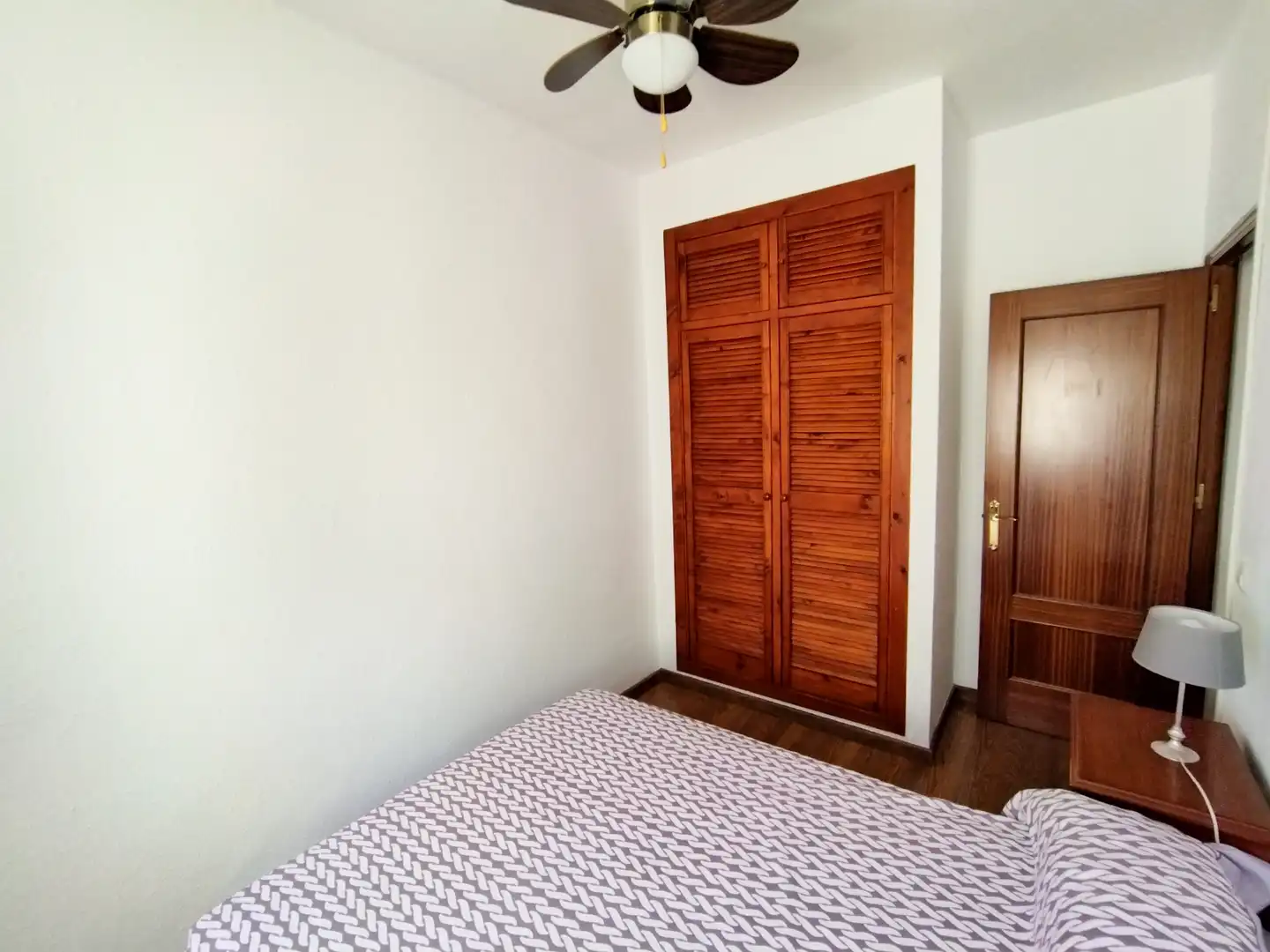 Bedroom of Flat for rent in Cádiz  with Parquet flooring, Furnished and Oven