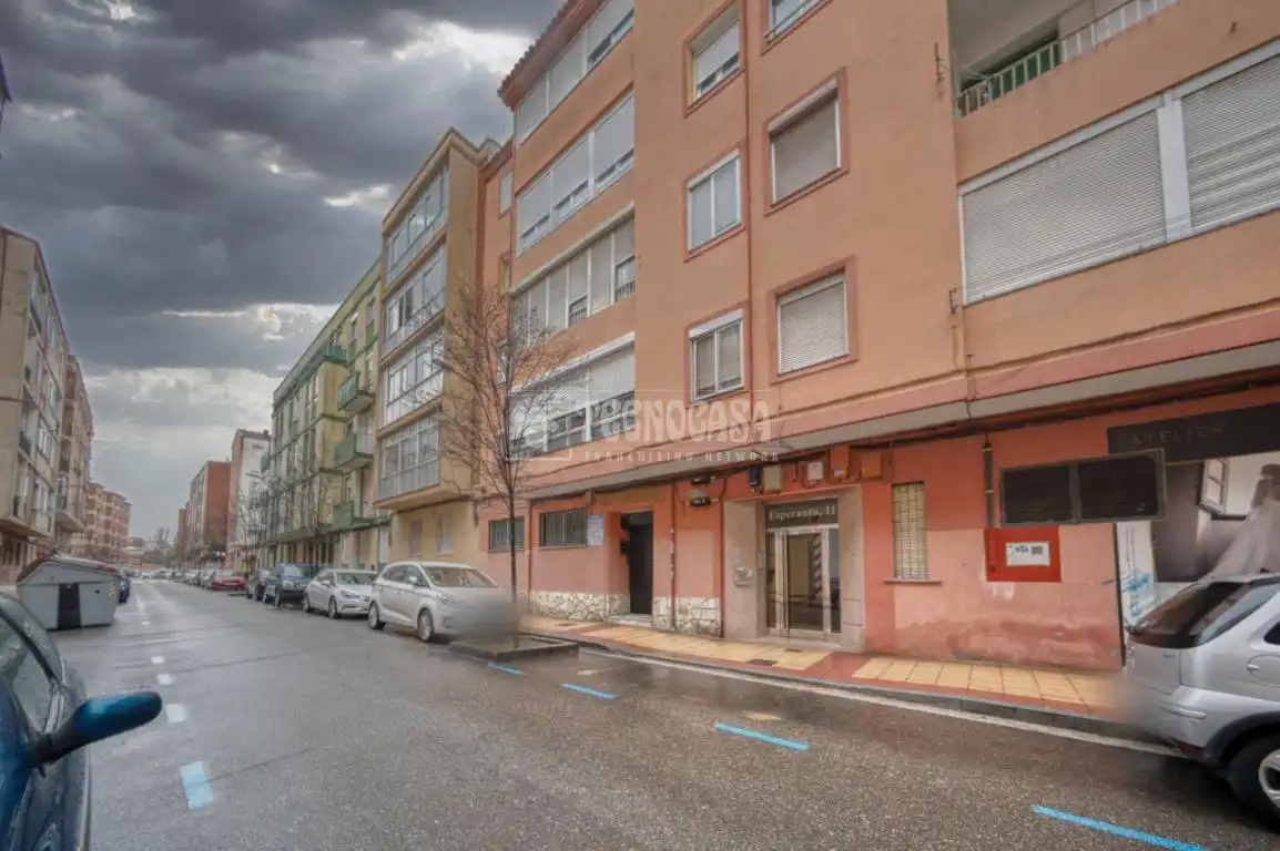 Vista exterior de Piso de alquiler en Valladolid