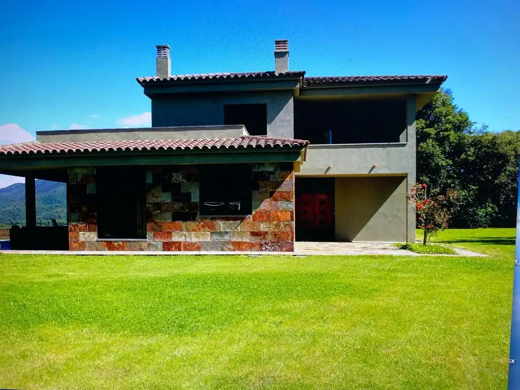 Xalet amb jardí en venda a Bescanó, imagen 2