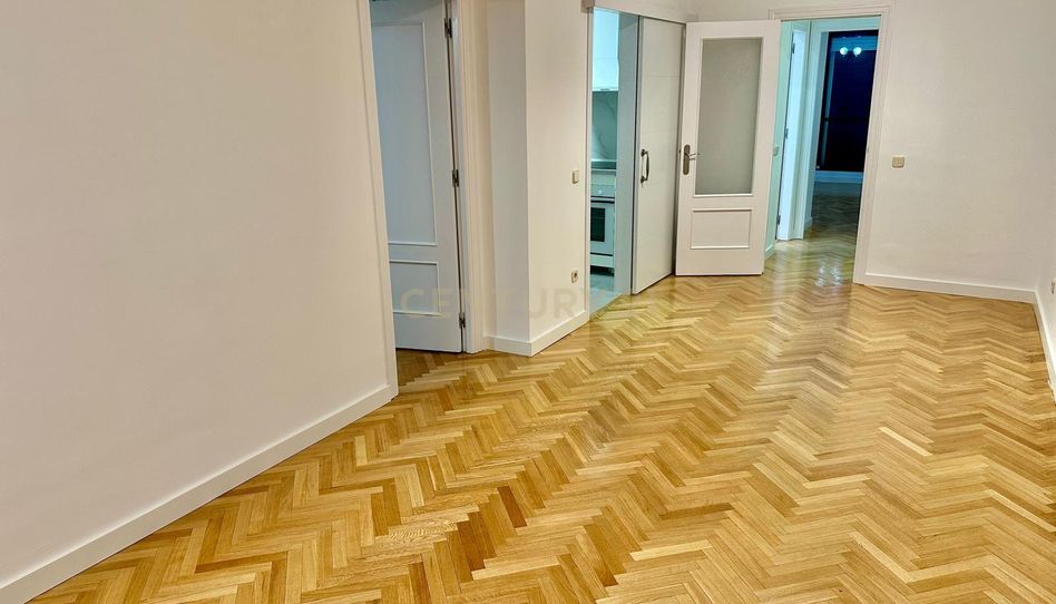 Piso de alquiler en Calle de Toledo, 120, Madrid, Spain, 120, Imperial - Imagen 3