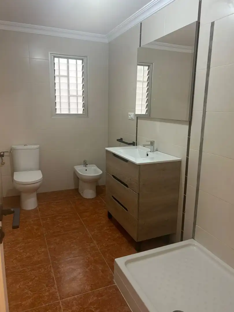 Baño de Piso en venta en Sueca ciudad