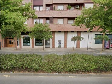 Local comercial de lloguer a Logroño - General Urrutia