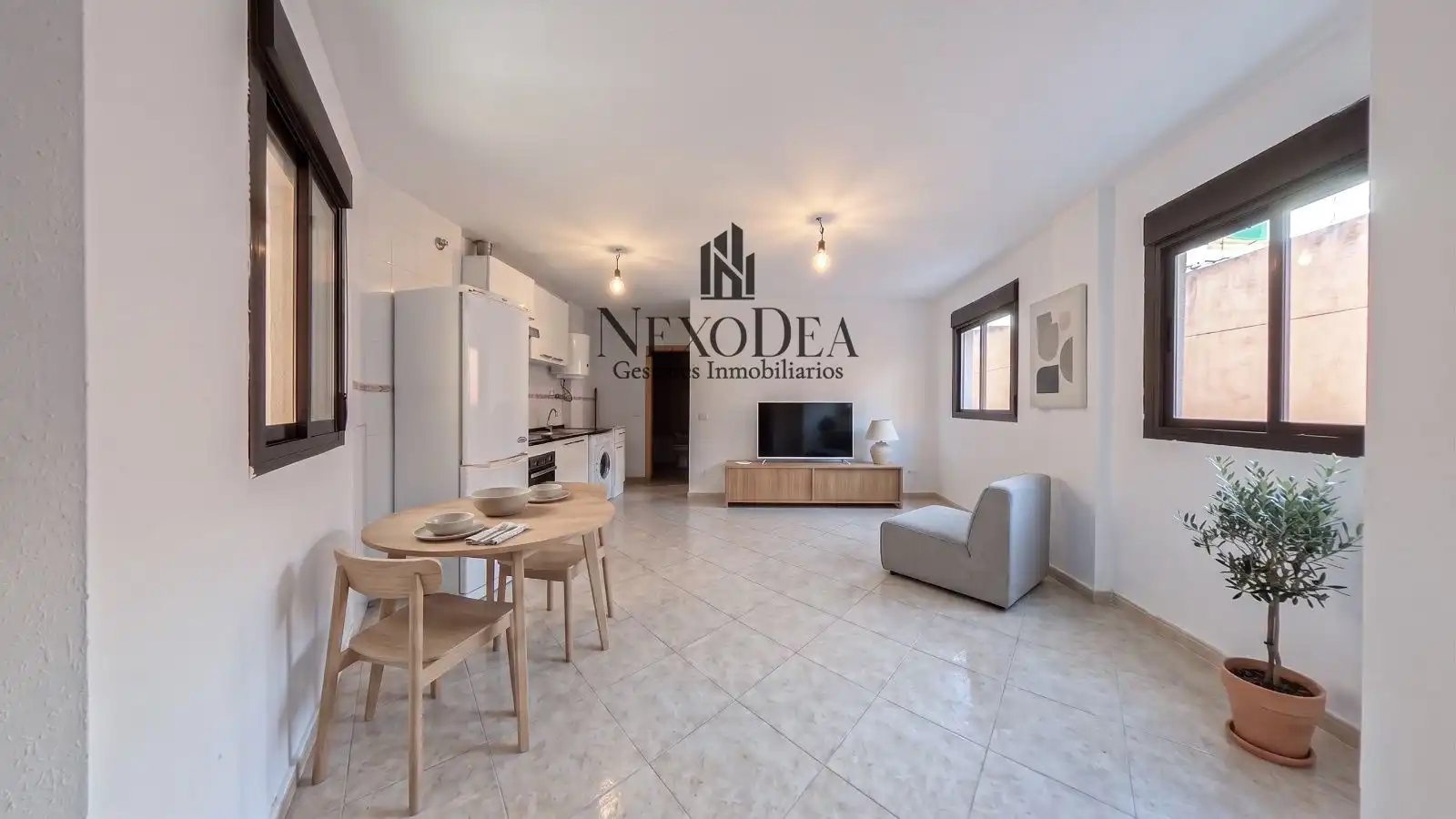 Flat for sale in Calle San Cristobal, imagen 2