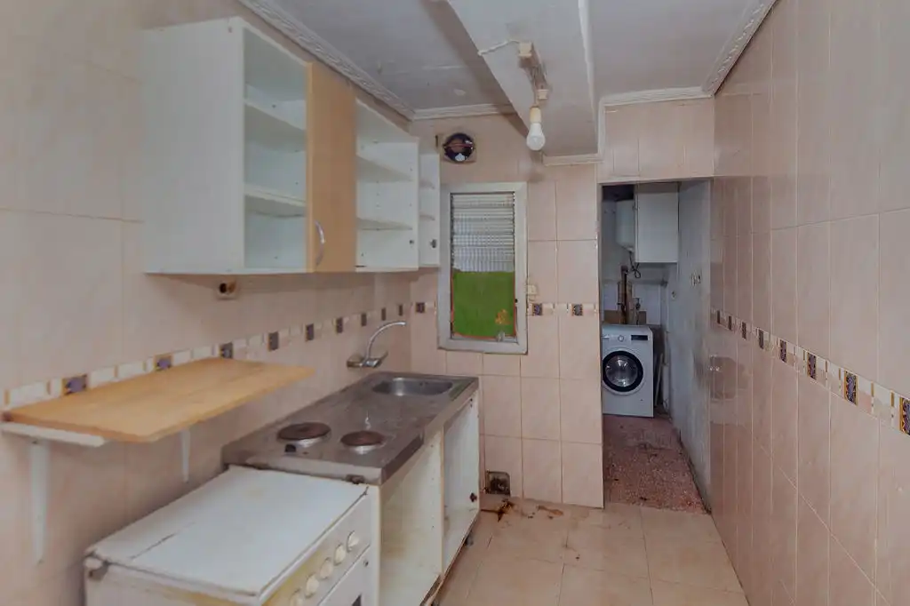 Piso en venta en C/ San Antonio, La Constitución - Canaleta