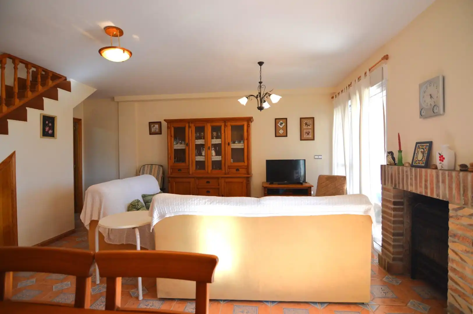 Sala de estar de Casa adosada en venta en Cullera con Jardín privado, Terraza y Amueblado