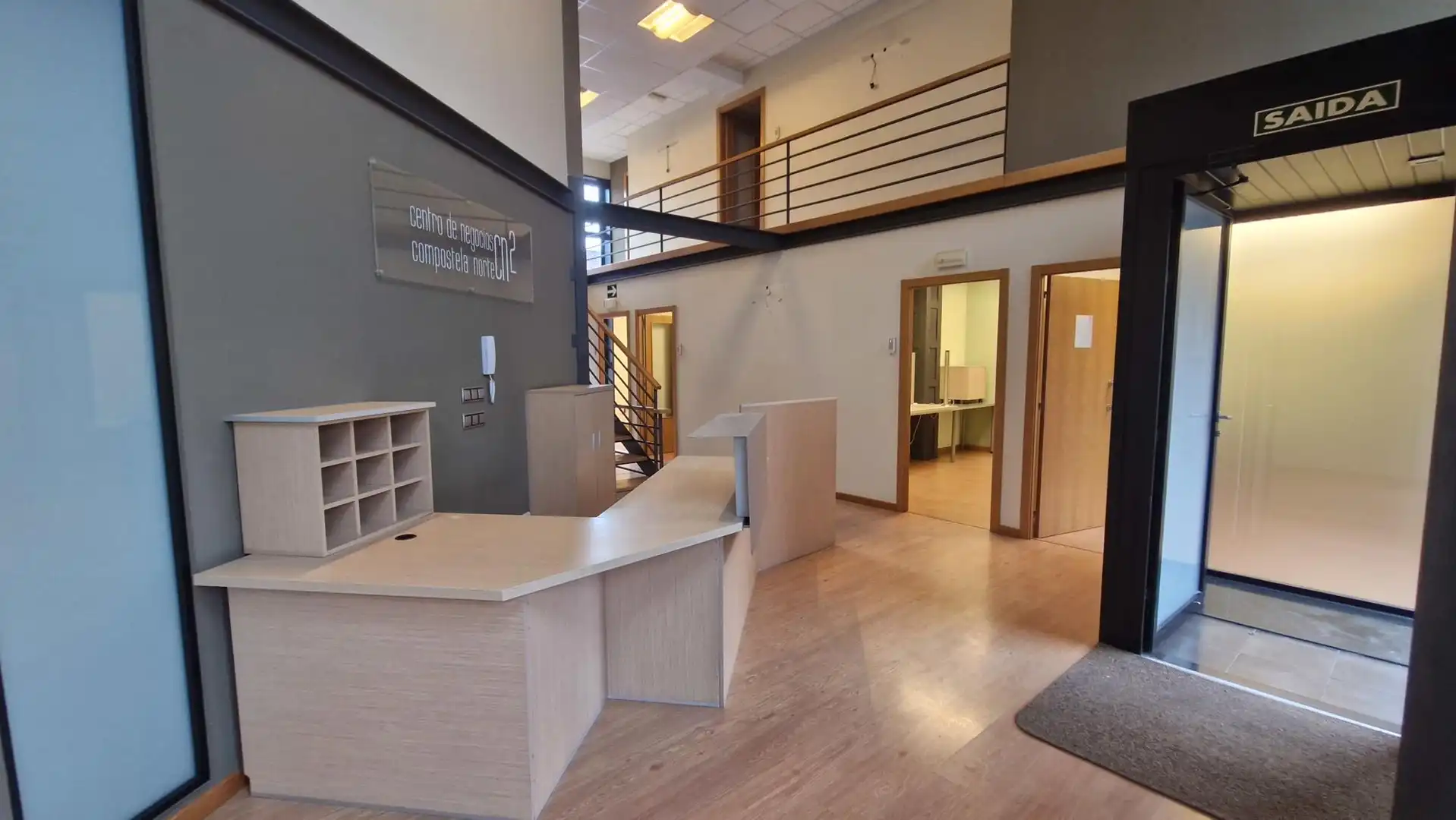 Büro zur Miete in Rúa Xosé Chao Rego 8, Santiago de Compostela, España, imagen 5