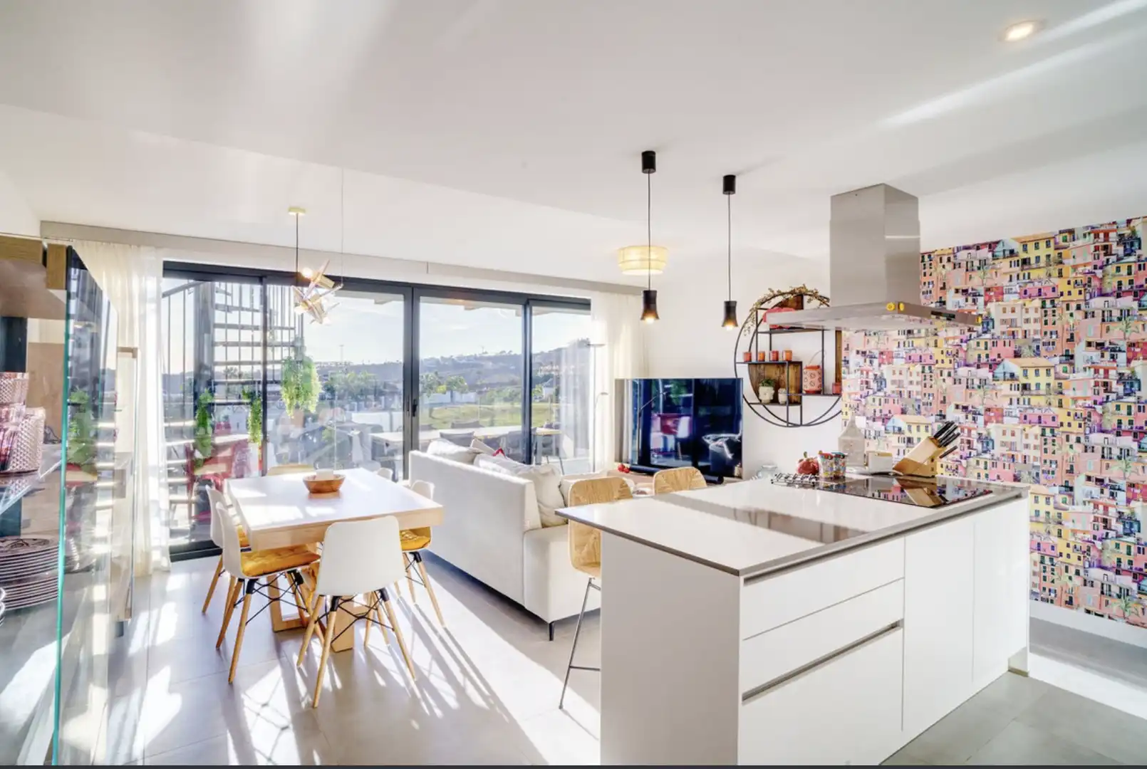 Cuina de Apartament de lloguer en Estepona amb Aire condicionat, Terrassa i Moblat