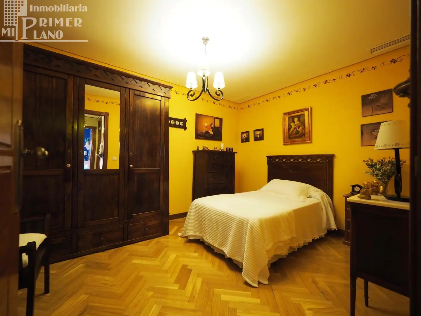 Bedroom of Flat for sale in Tomelloso  with Heating, Parquet flooring and Storage room