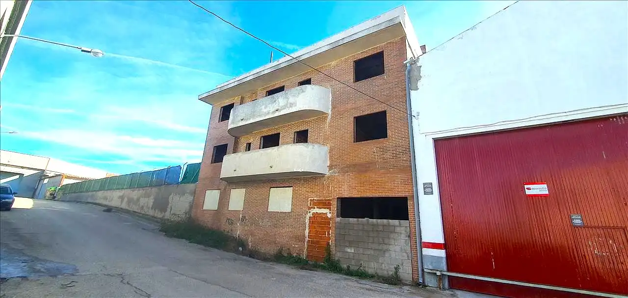 Edifici en venda a CARDENAL REIG, Centro de Especialidades