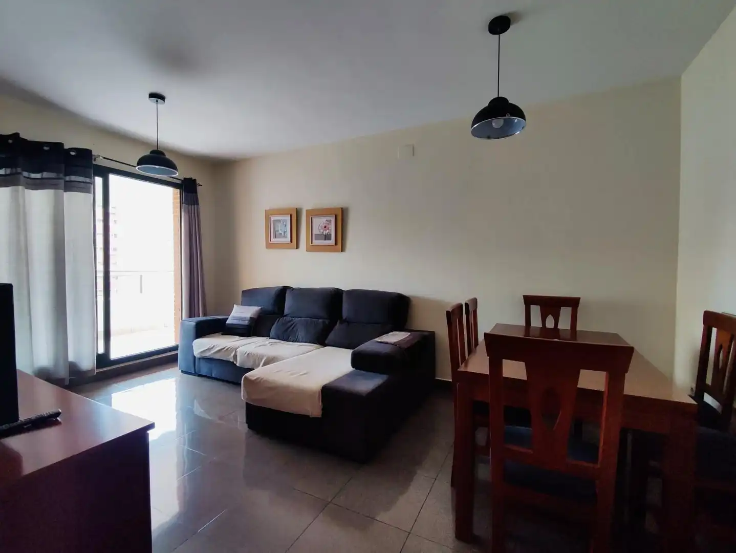 Sala de estar de Apartamento en venta en Benidorm con Aire acondicionado, Calefacción y Jardín privado