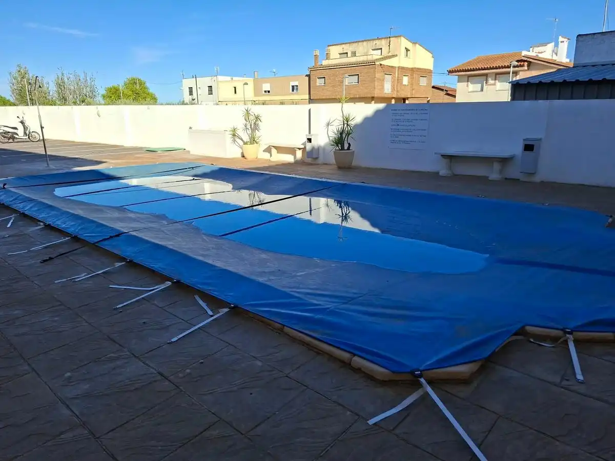 Baixos amb balcó en venda a Sant Jaume d'Enveja