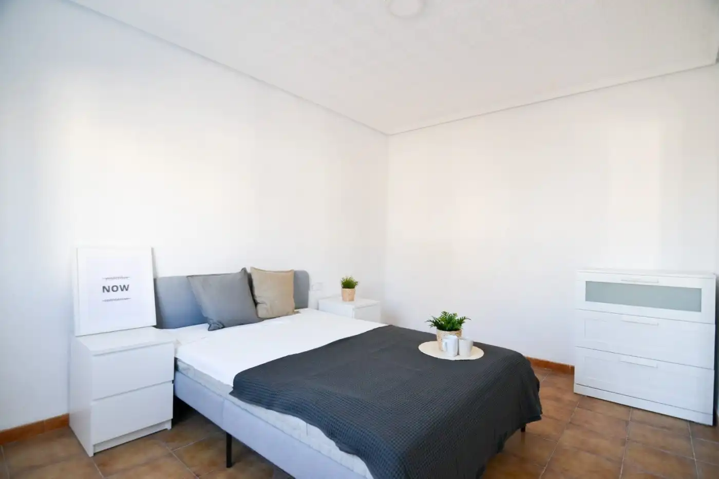 Piso con terraza en venta en Avenida Raval 109, imagen 11
