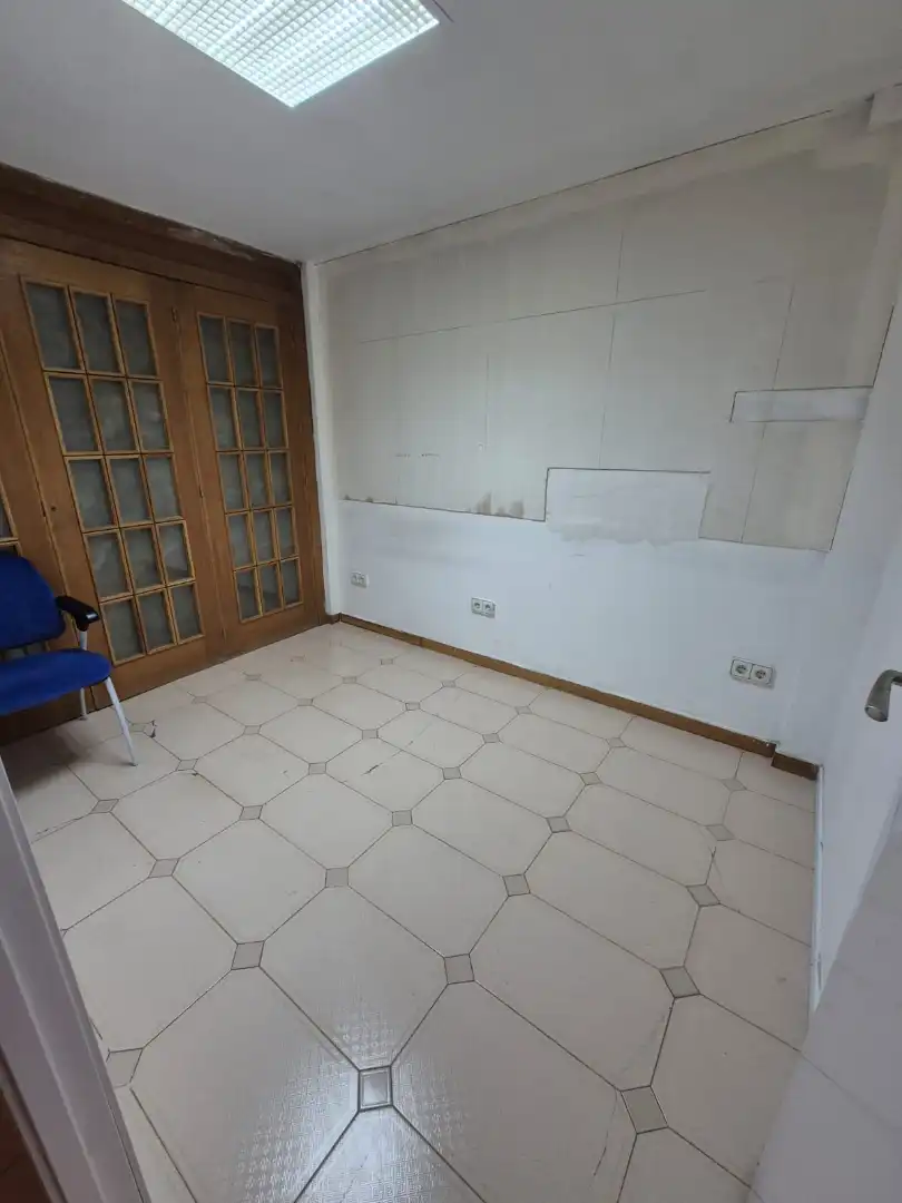 Business premises for sale in Avinguda dels Països Catalans, imagen 9