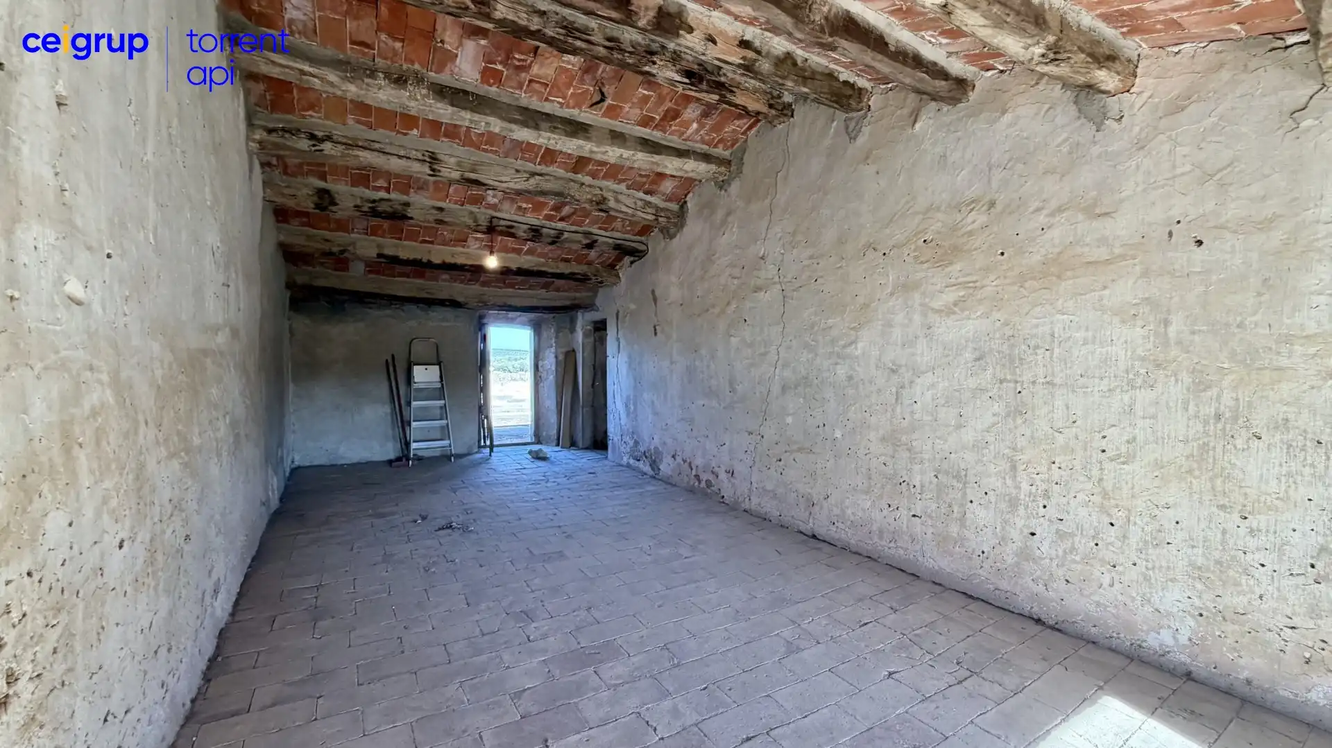 Finca rústica en venda en Bellcaire d'Empordà amb Terrassa i Balcó