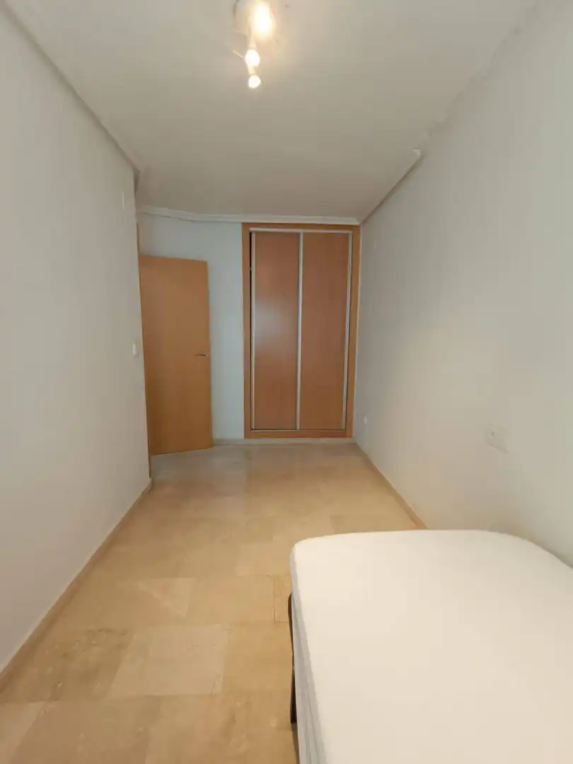 Piso de alquiler en Alicante / Alacant, Alicante