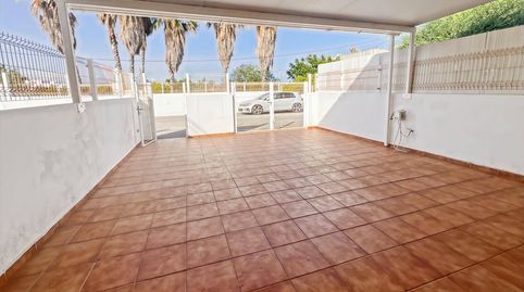 Foto 3 de Casa adosada en venta en Paseo Maritimo, Playa - Ben Afeli, Almazora / Almassora