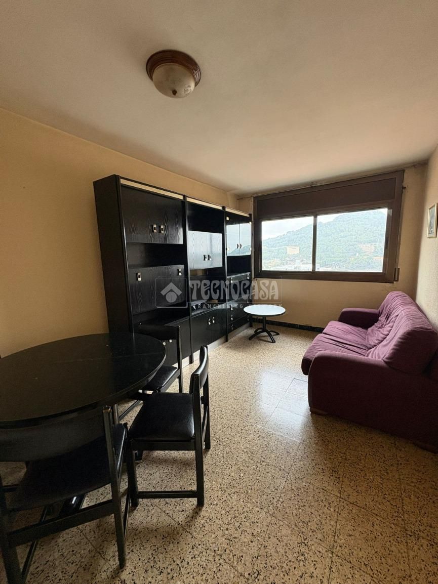 Dormitori de Pis en venda en Montcada i Reixac