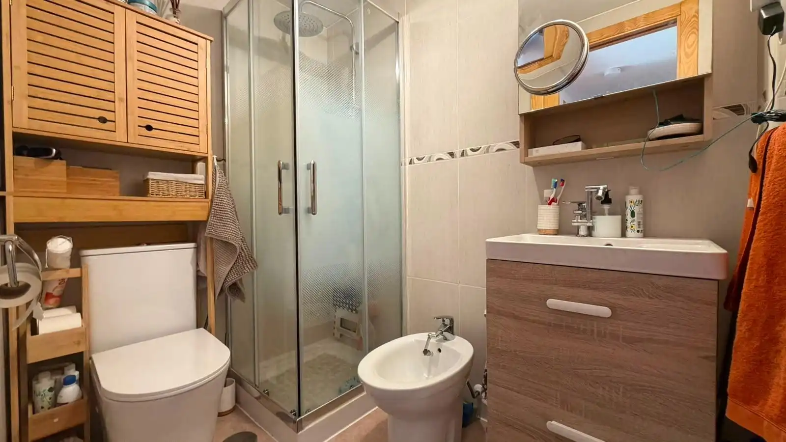 Baño de Piso en venta en La Unión con Aire acondicionado, Amueblado y Balcón