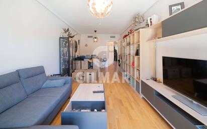 Living room of Flat for sale in  Madrid Capital  with Air Conditioner