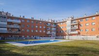 Exterior view of Flat for sale in Canovelles  with Air Conditioner, Terrace and Balcony