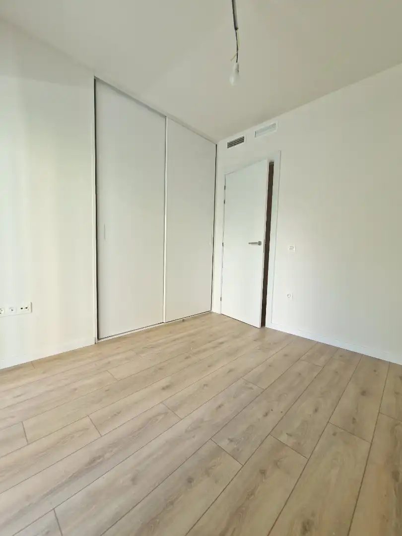 Bedroom of Flat for sale in Zaragoza  with Air Conditioner, Heating and Parquet flooring