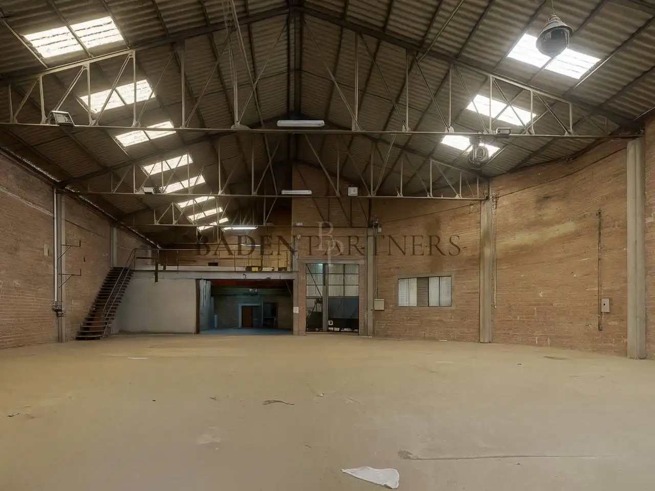 Industrial building for sale in Capsades, imagen 3