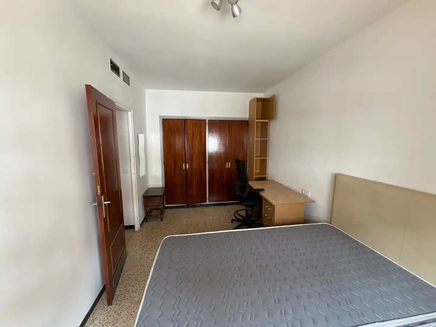 Habitación de Piso en venta en Girona con Aire acondicionado y Calefacción