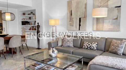 Photo 3 of Flat for rent in Almagro, Madrid Capital