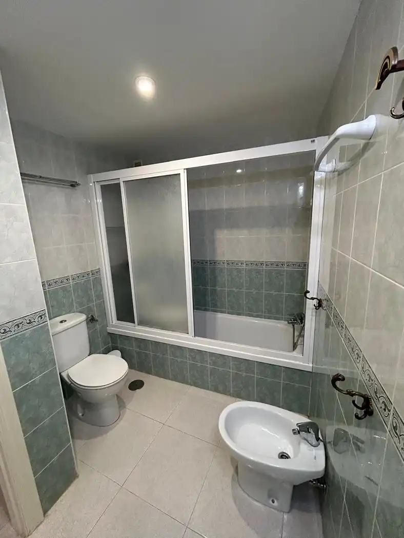 Apartamento con piscina en venta en Calle Dinamarca, imagen 10