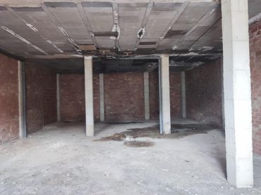 Local comercial en venda a PRINCIPE ASTURIAS-C.REYLL 74