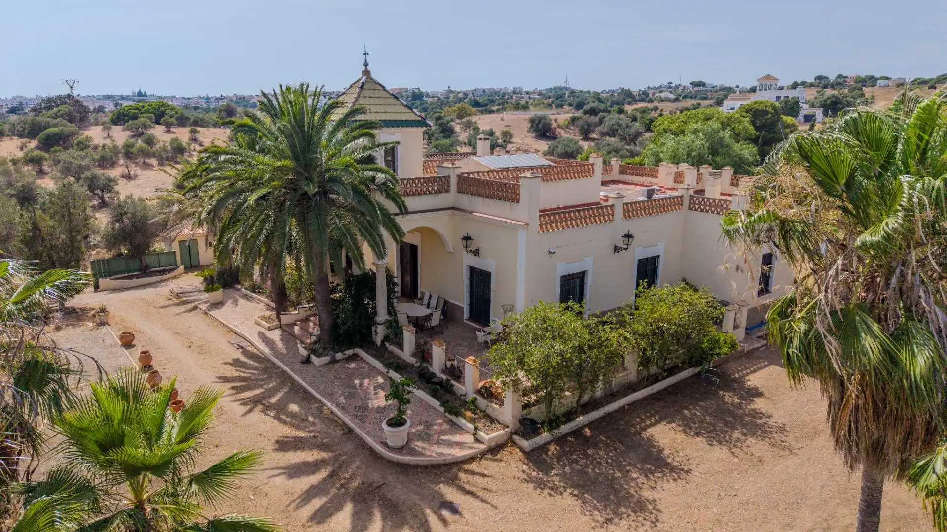 Außenansicht von Country house zum Verkauf in Ayamonte mit Klimaanlage, Heizung und Privatgarten