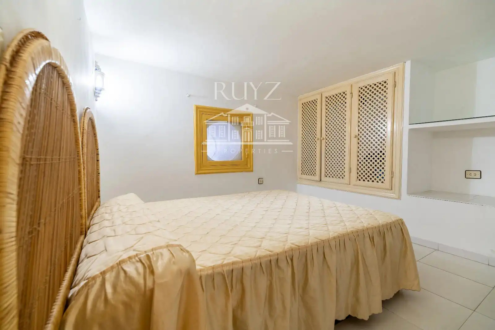 Habitación de Casa o chalet en venta en Salobreña con Aire acondicionado, Calefacción y Terraza