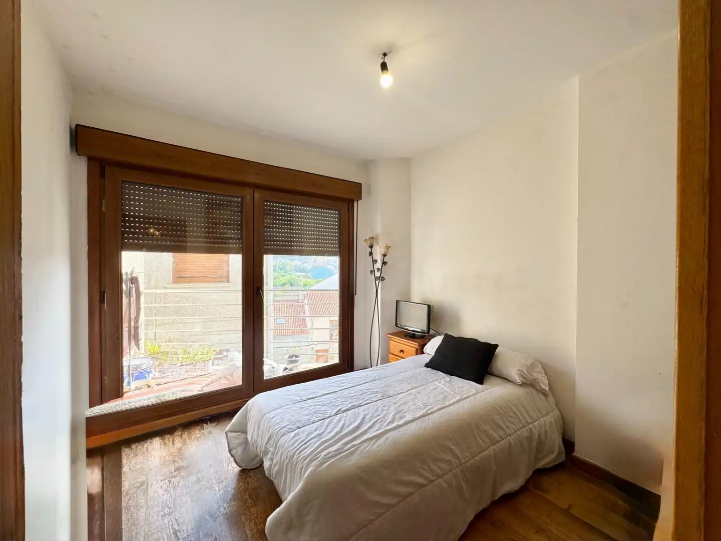 Schlafzimmer von Wohnung zum Verkauf in O Grove   mit Heizung, Terrasse und Abstellraum