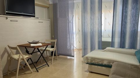 Foto 3 de Piso en venta en Calle Gabarra, 4, Centro, Vélez-Málaga