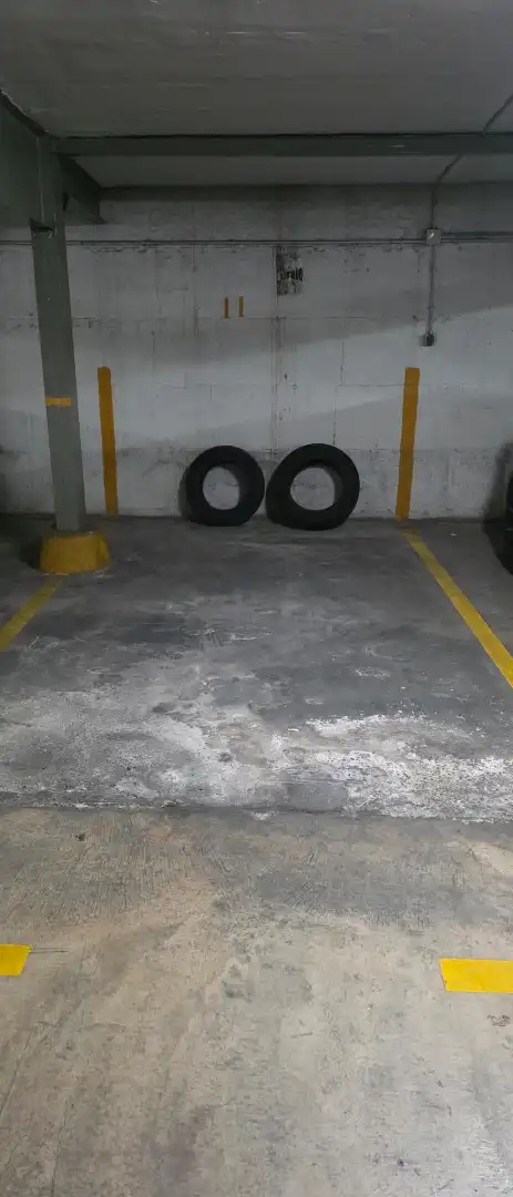 Parkplatz von Garage zum Verkauf in Valencia