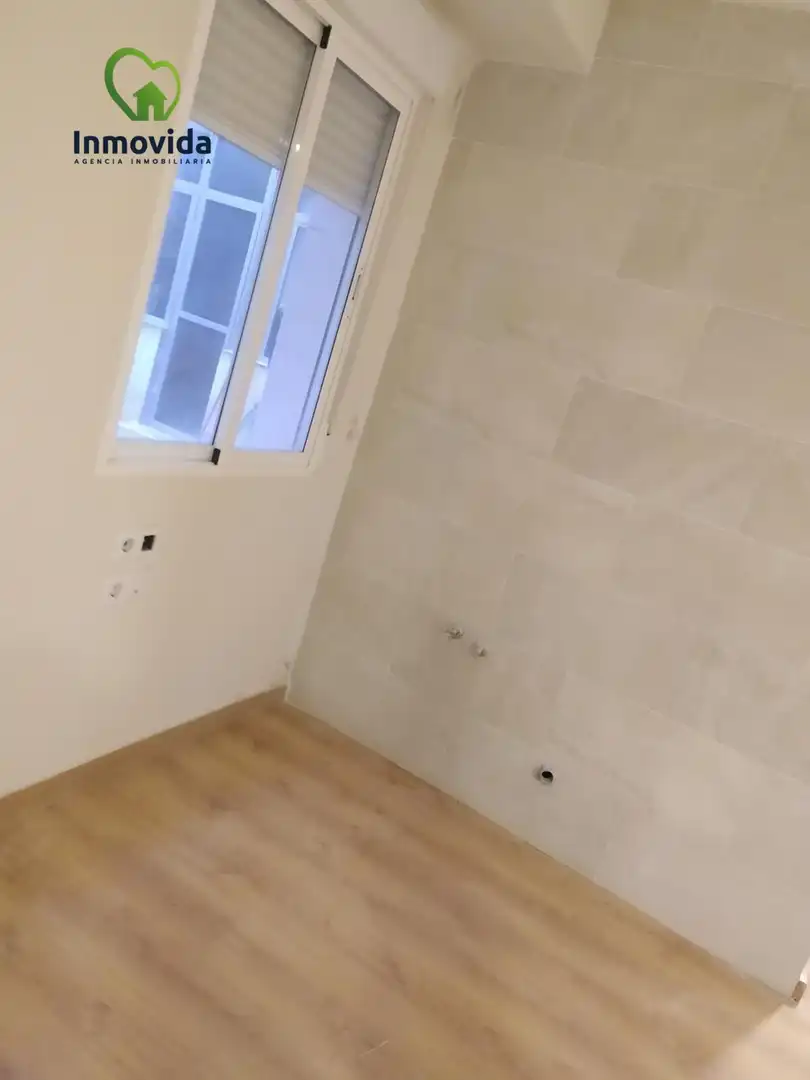 Bathroom of Flat for sale in Córdoba  with Air Conditioner and Heating