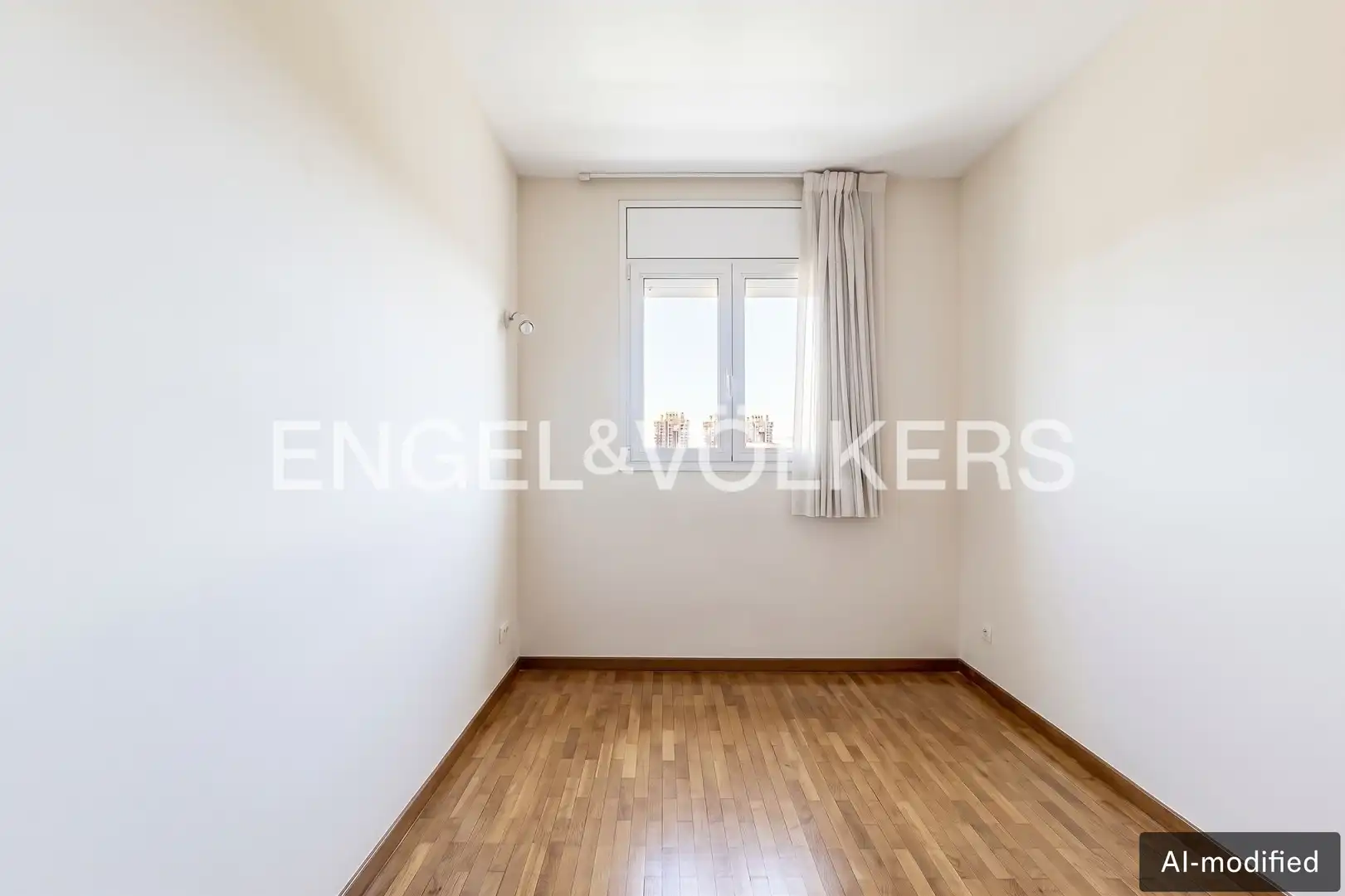 Flat with terrace to rent in El Centre, imagen 18