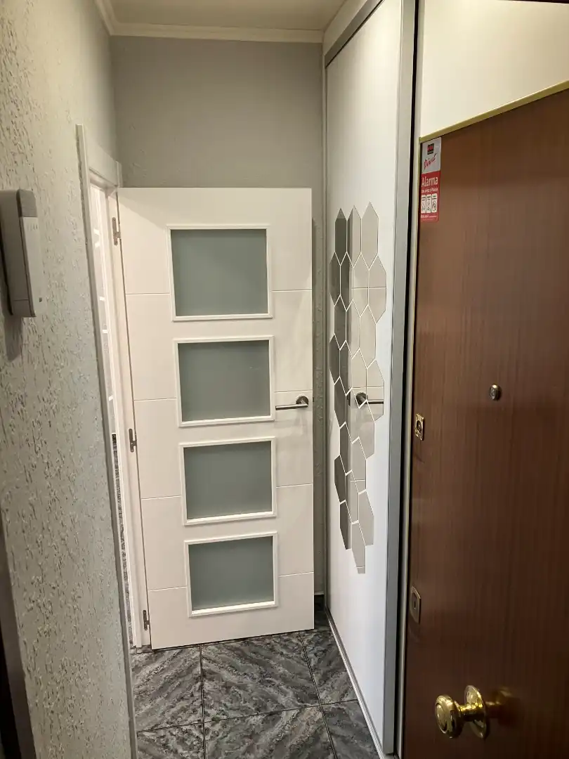 Piso en venta en Cornellà de Llobregat con Aire acondicionado, Calefacción y Amueblado