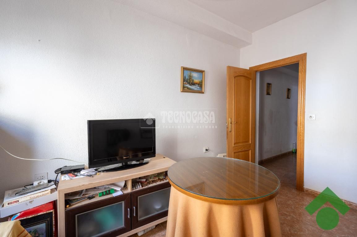 Schlafzimmer von Wohnung zum verkauf in Loja mit Klimaanlage und Balkon