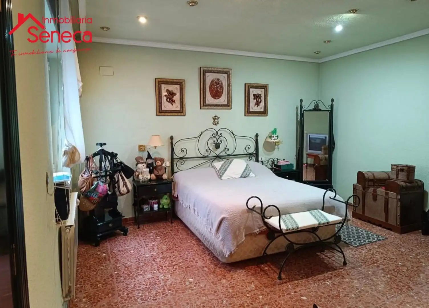 Flat for sale in SEVILLA, Zona Centro