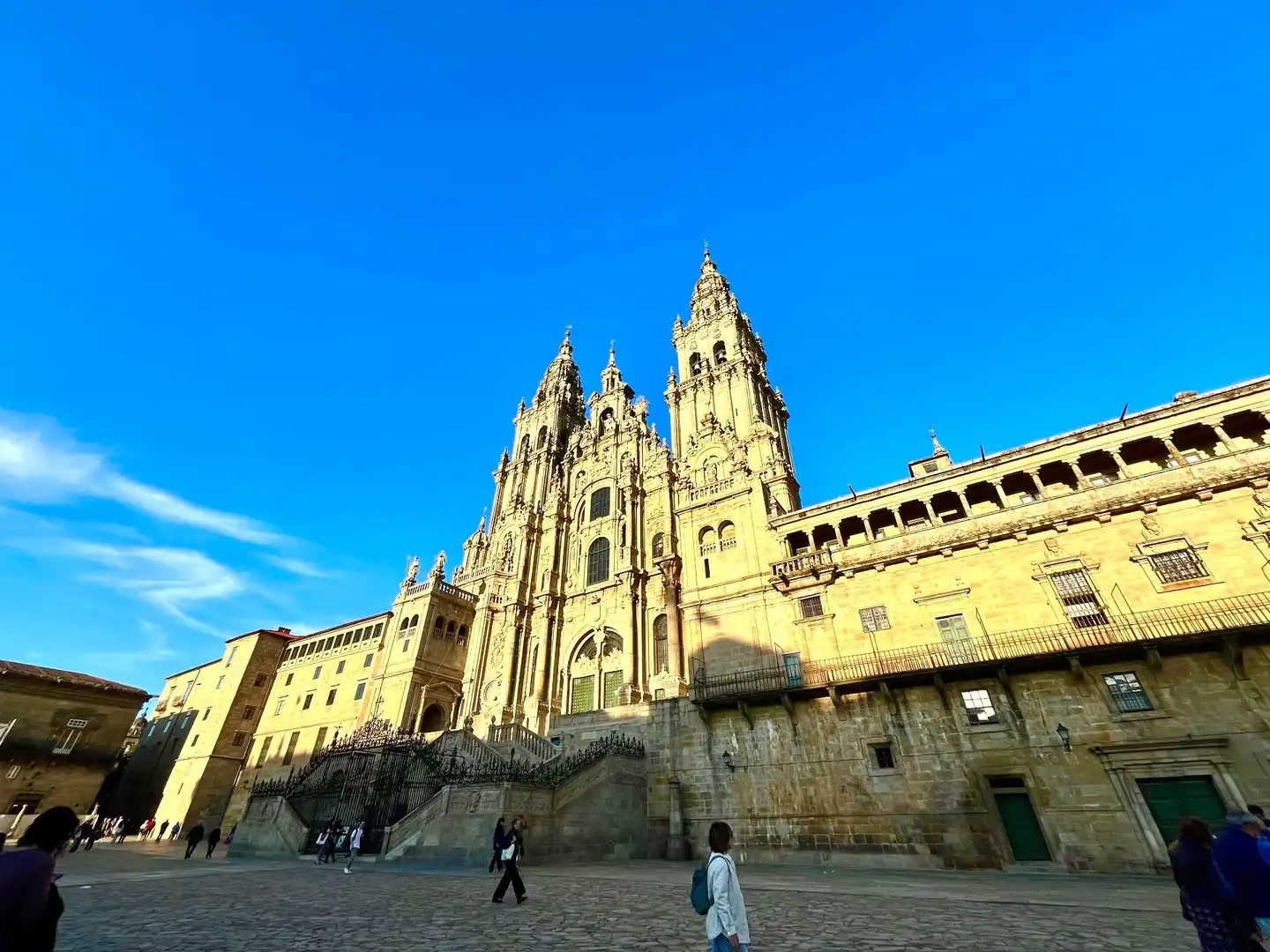 Außenansicht von Wohnung zum Verkauf in Santiago de Compostela  mit Heizung