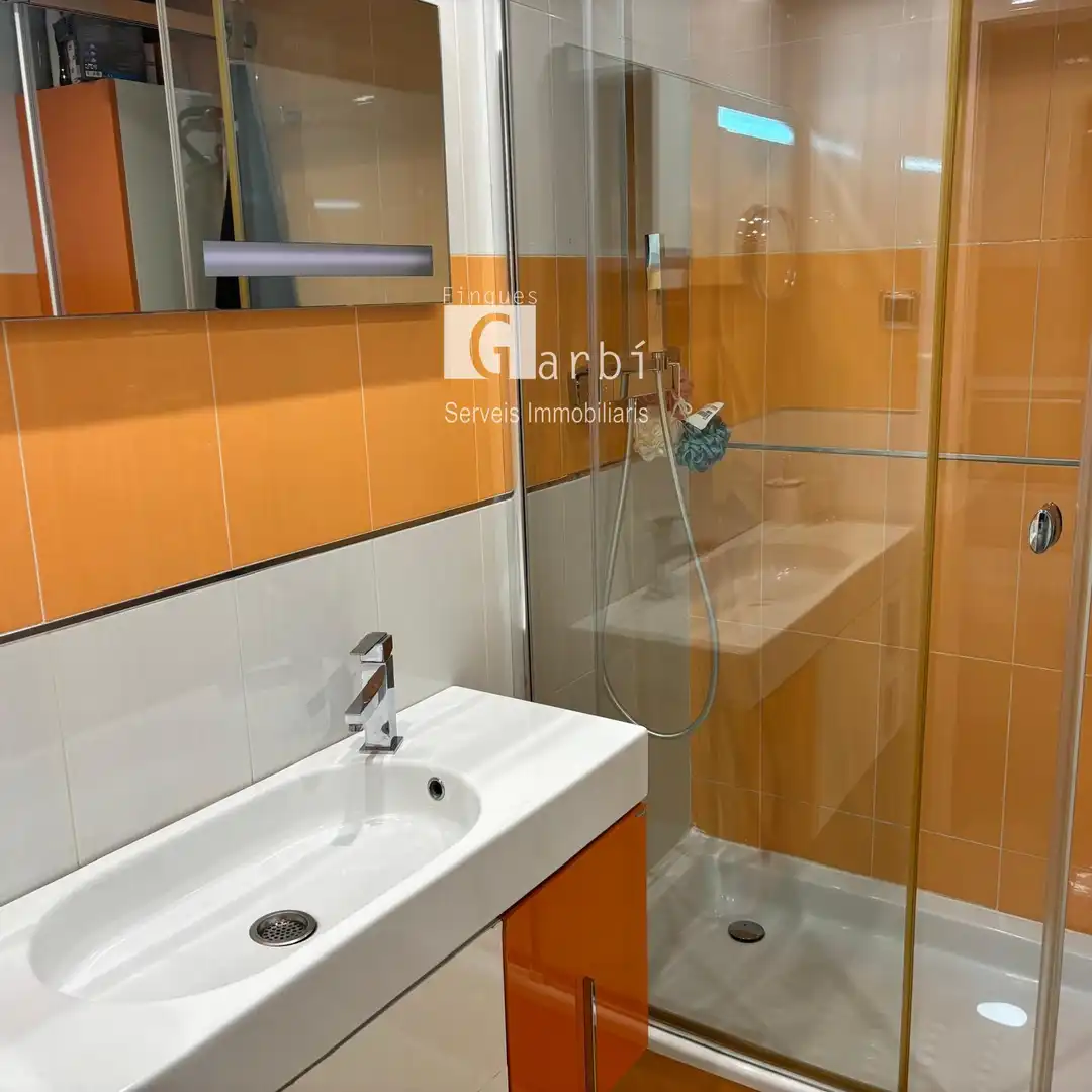 Bany de Pis en venda en Calafell amb Aire condicionat, Calefacció i Terrassa