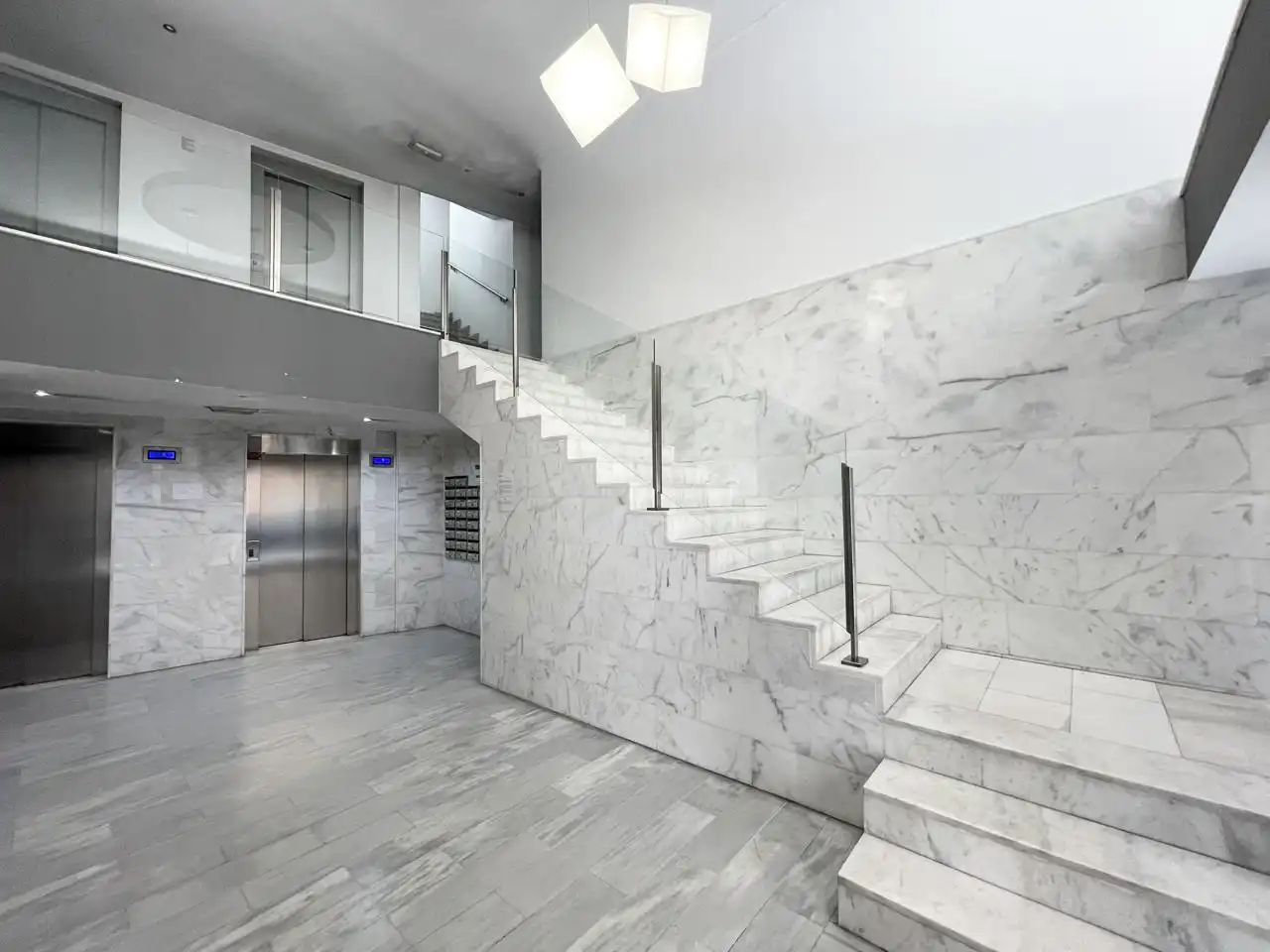 Piso en venta en A Coruña Capital  con Calefacción y Trastero