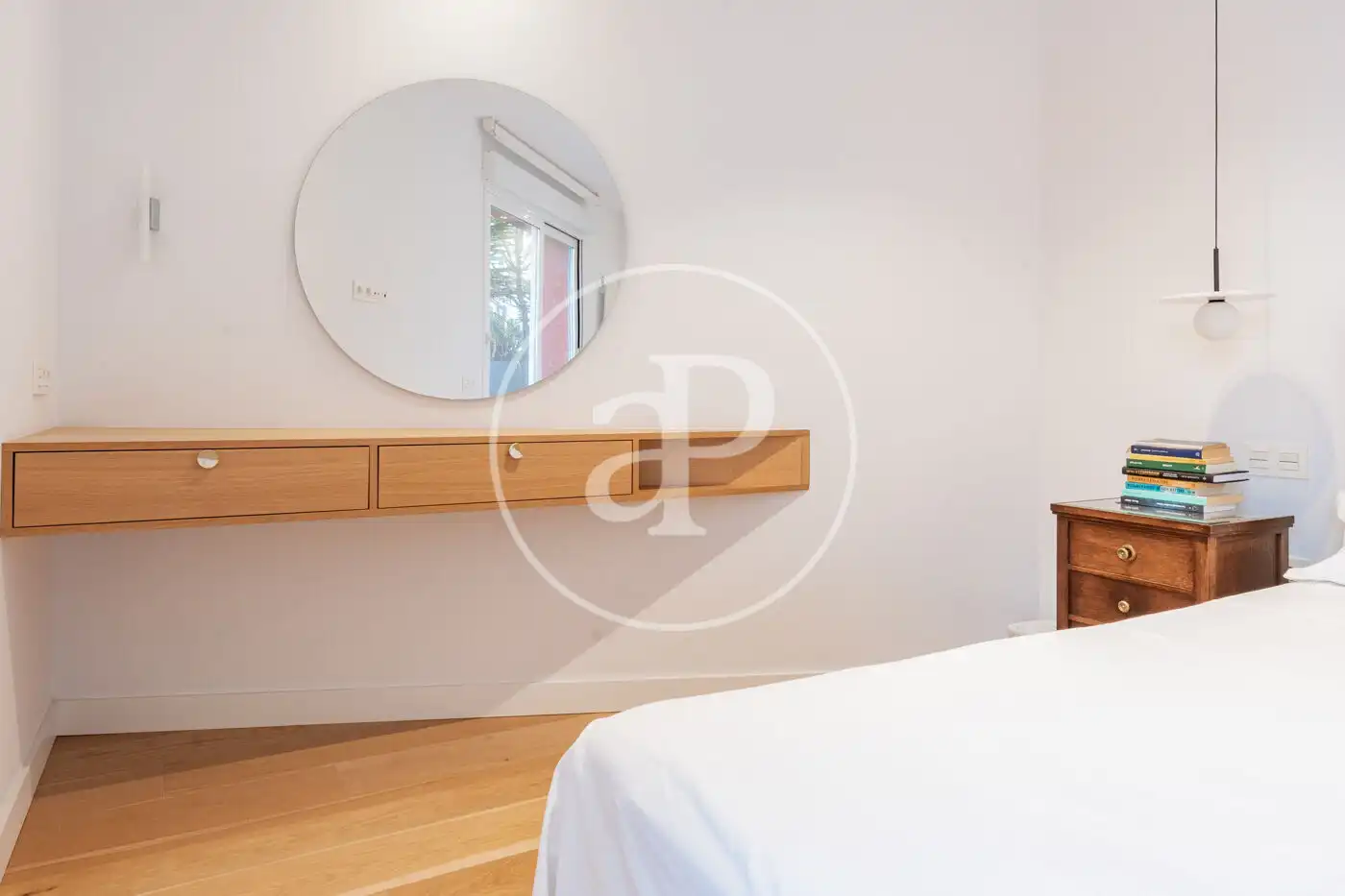 Schlafzimmer von Wohnung zum Verkauf in Madrid mit Klimaanlage, Heizung und Terrasse